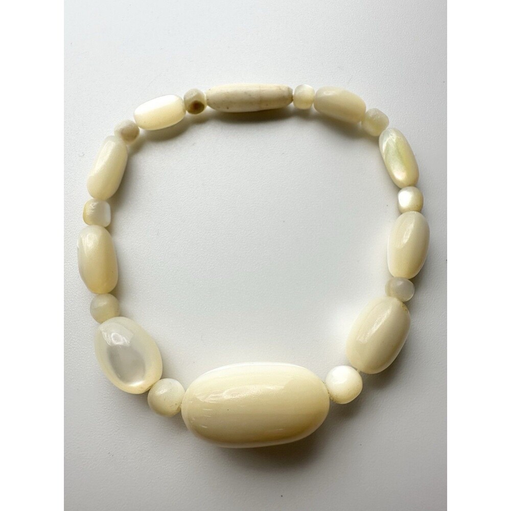Vintage Mother Of Pearl Bead Bracelet 7â